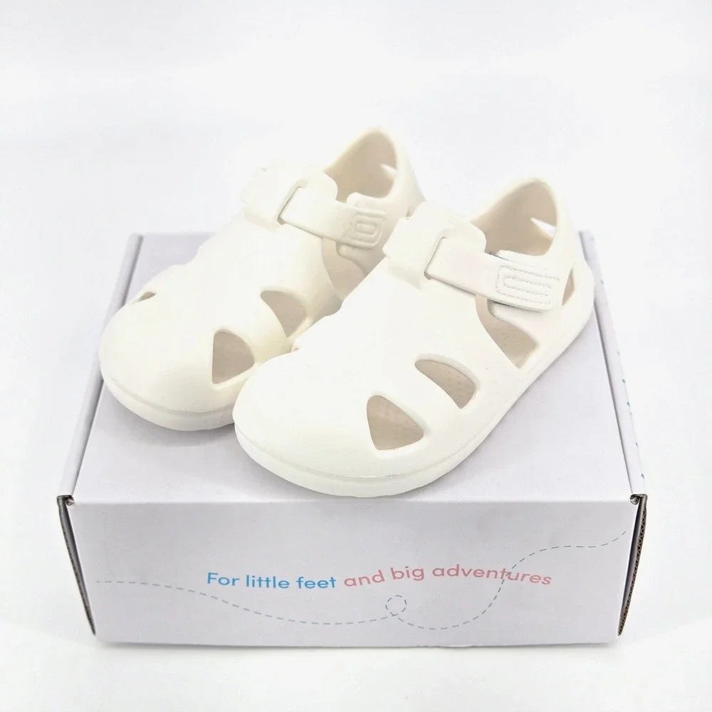Ten Little Splash Sandals Soft White Lightweight Water Shoes Clogs Size 11 NIB